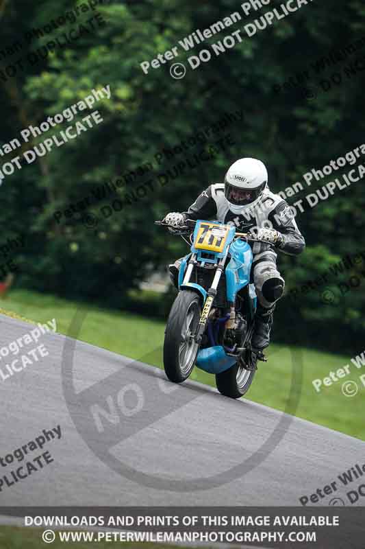 cadwell no limits trackday;cadwell park;cadwell park photographs;cadwell trackday photographs;enduro digital images;event digital images;eventdigitalimages;no limits trackdays;peter wileman photography;racing digital images;trackday digital images;trackday photos